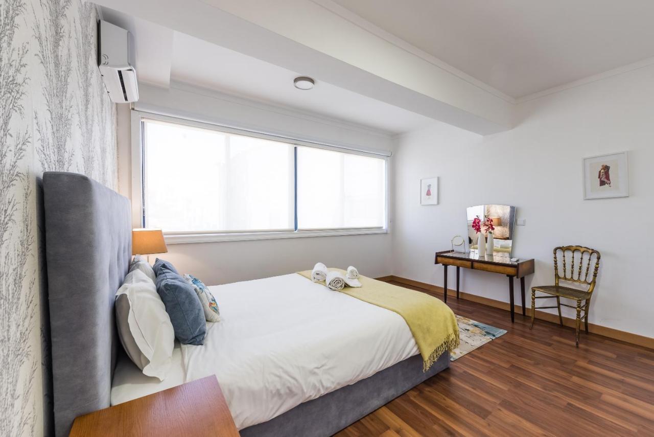 Guestready - The First Apartman Porto Kültér fotó